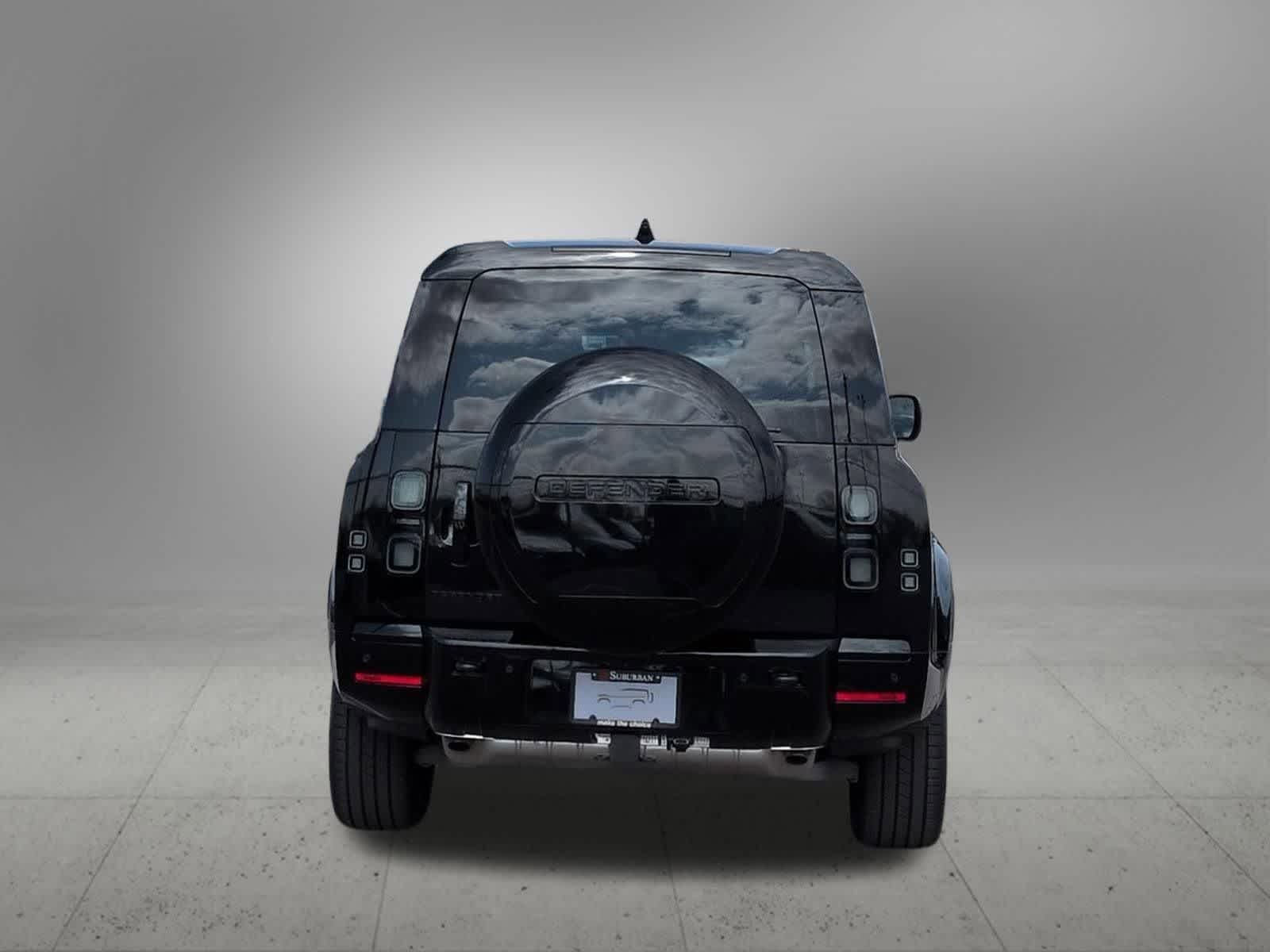 Thumbnail: 2026 Land Rover Defender - 5