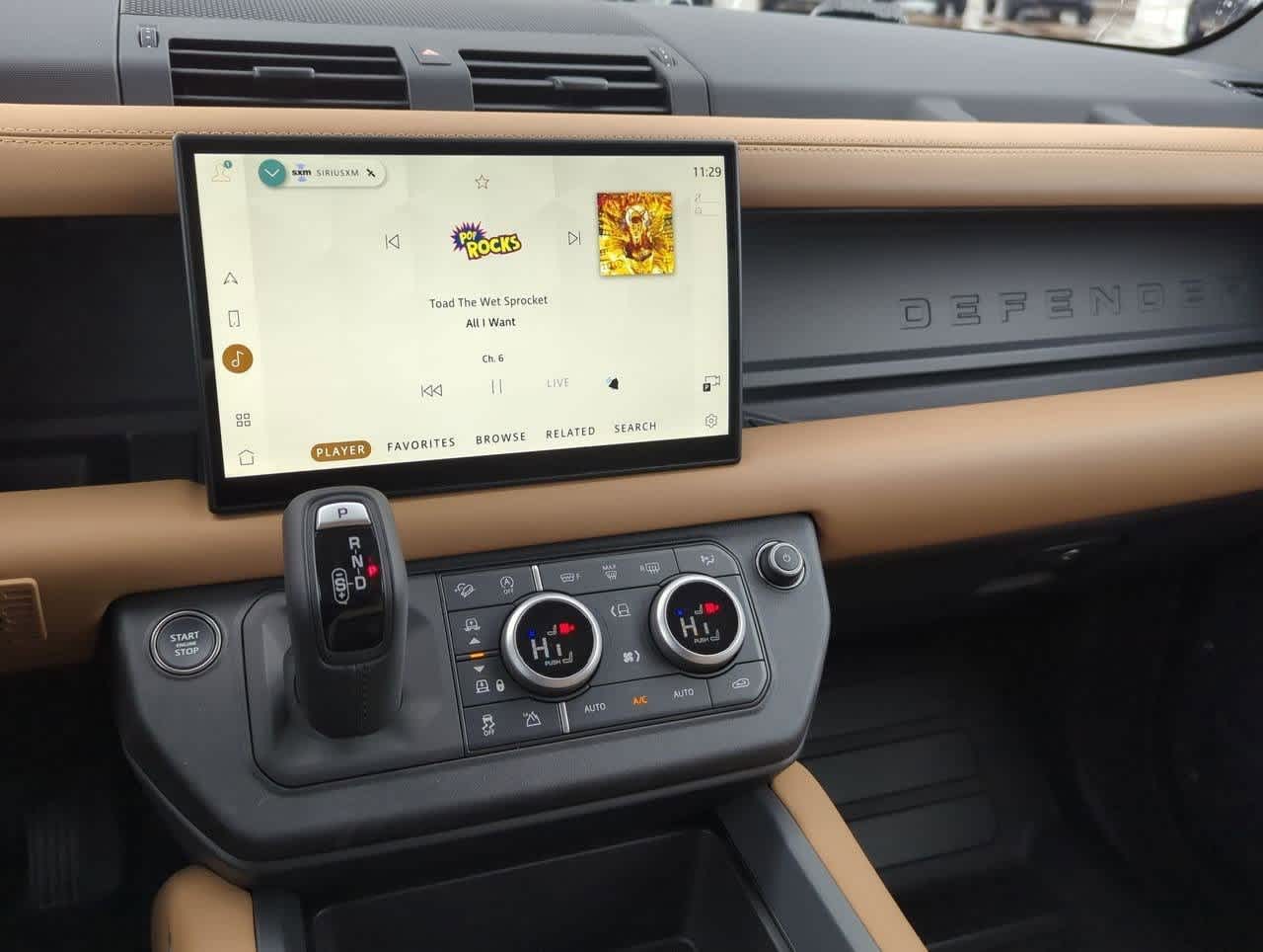 Thumbnail: 2025 Land Rover Defender - 27