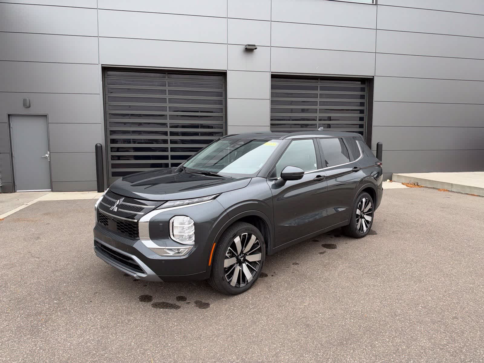 2025 Mitsubishi Outlander