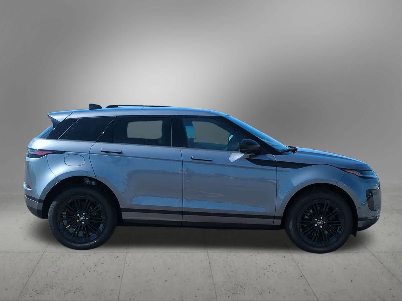 Thumbnail: 2026 Land Rover Range Rover Evoque - 7