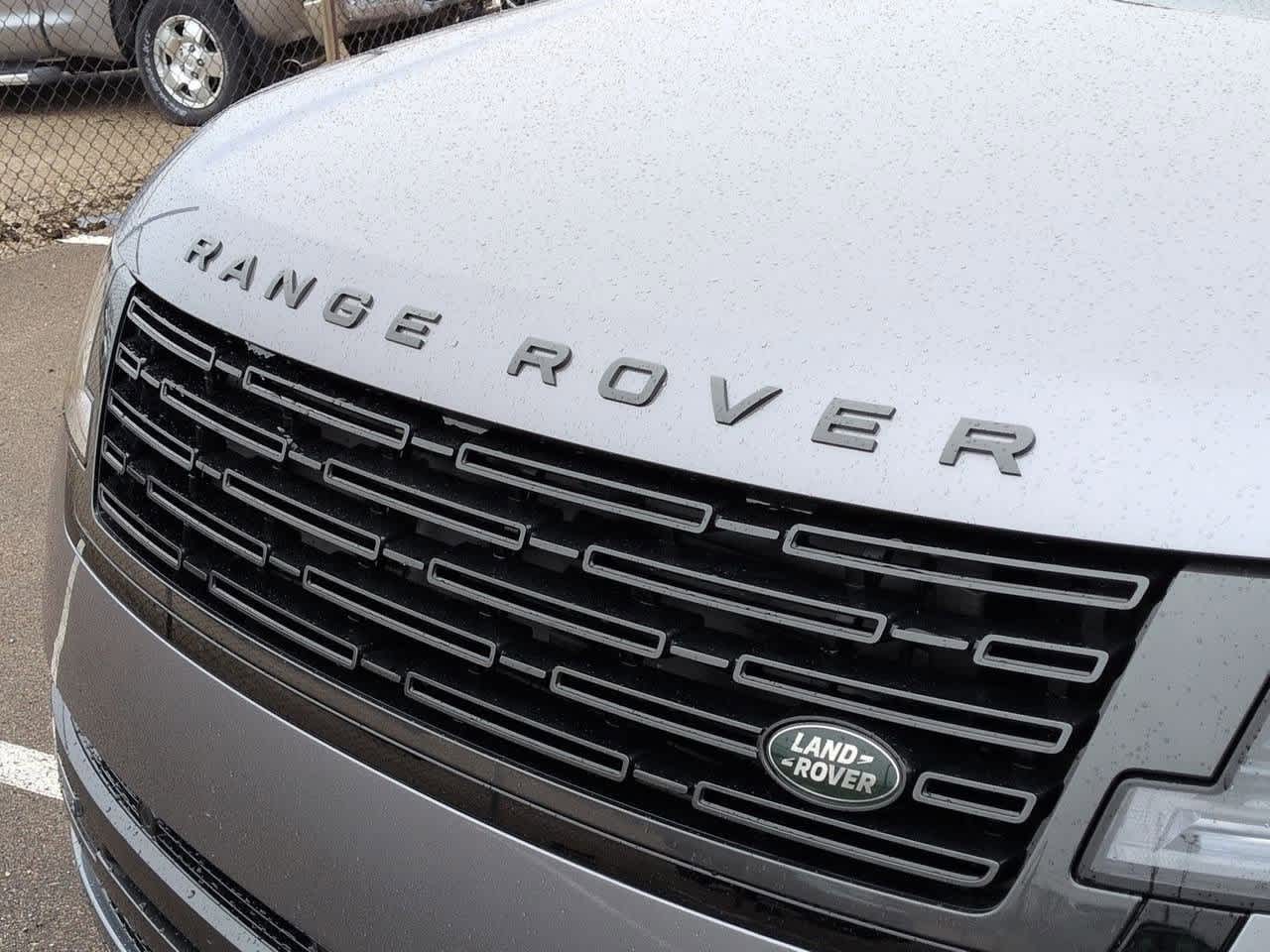 Thumbnail: 2026 Land Rover Range Rover - 12