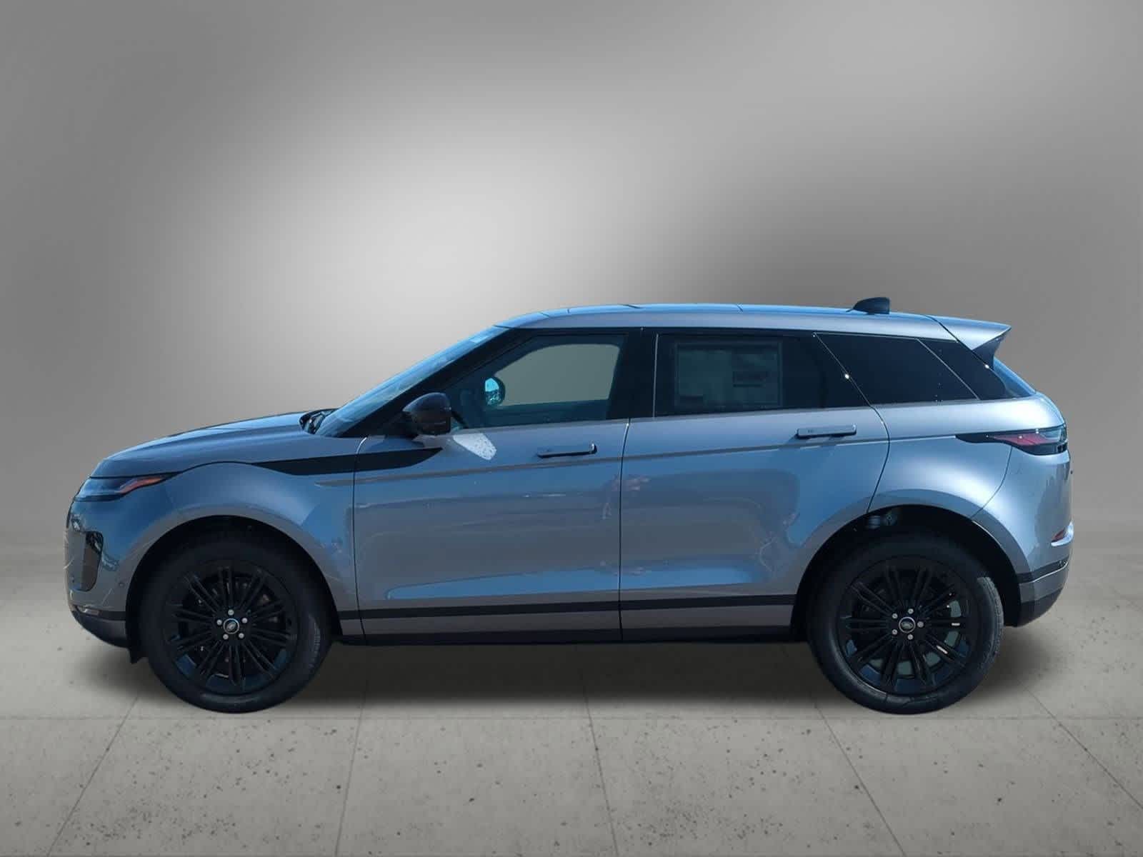 Thumbnail: 2026 Land Rover Range Rover Evoque - 3