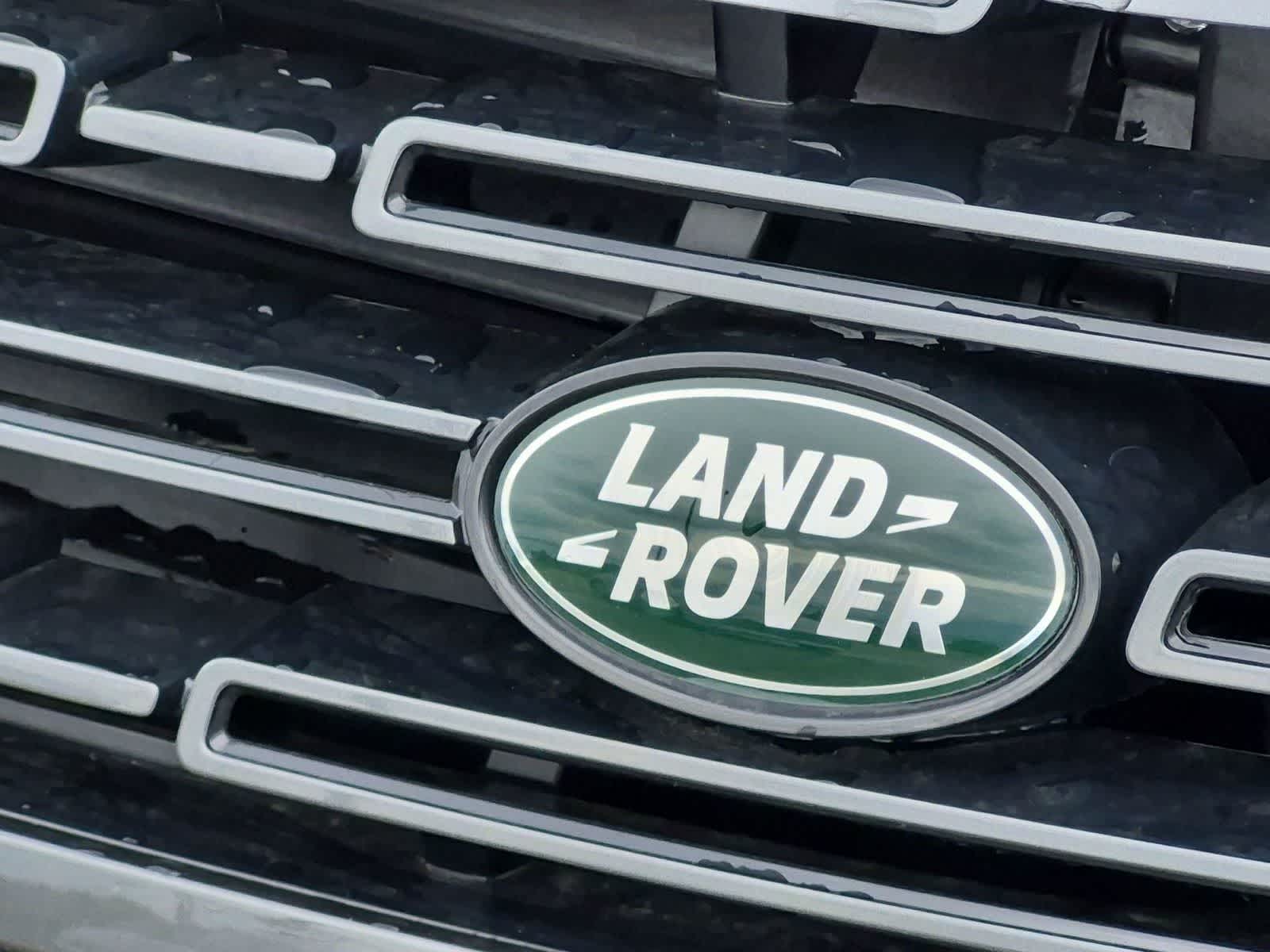 Thumbnail: 2026 Land Rover Range Rover - 11
