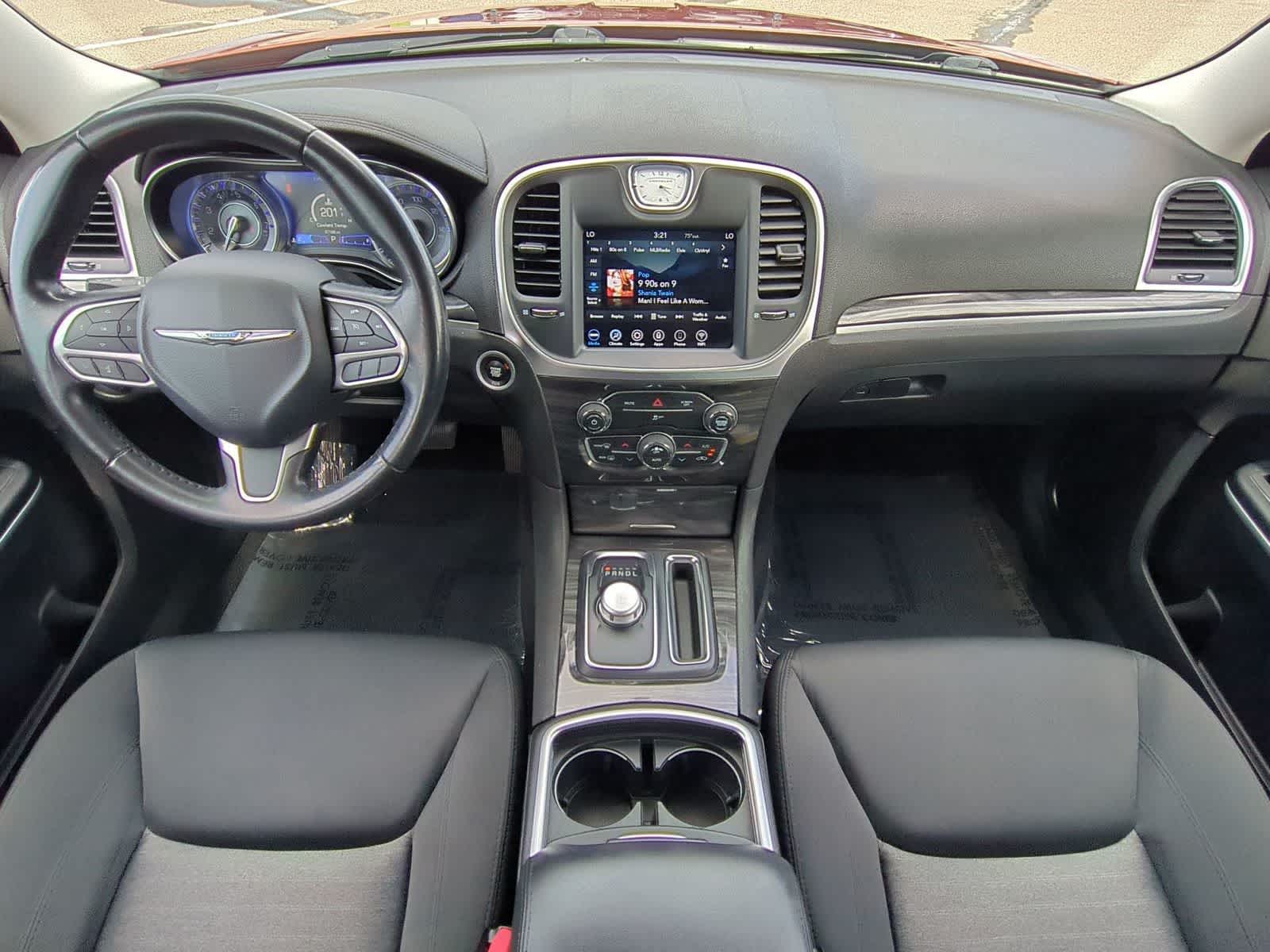 Thumbnail: 2020 Chrysler 300 - 14