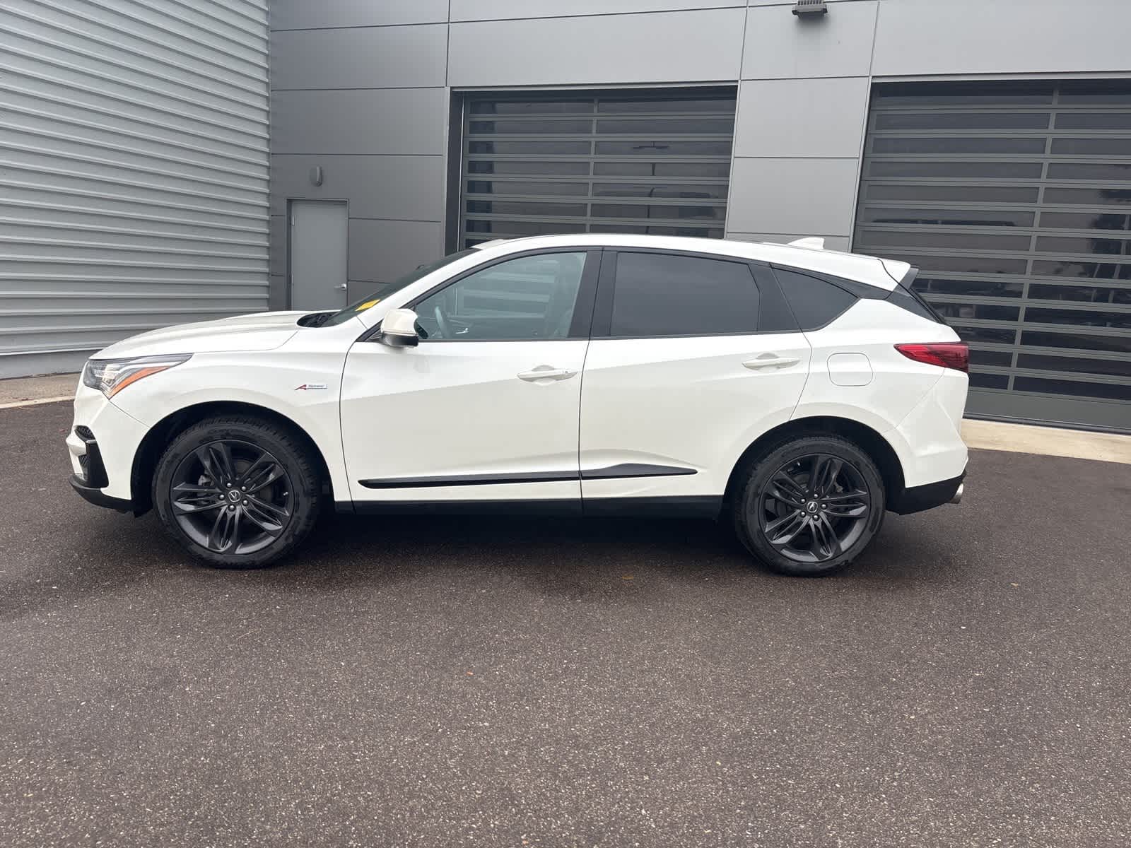 2019 Acura RDX A-Spec photo 3