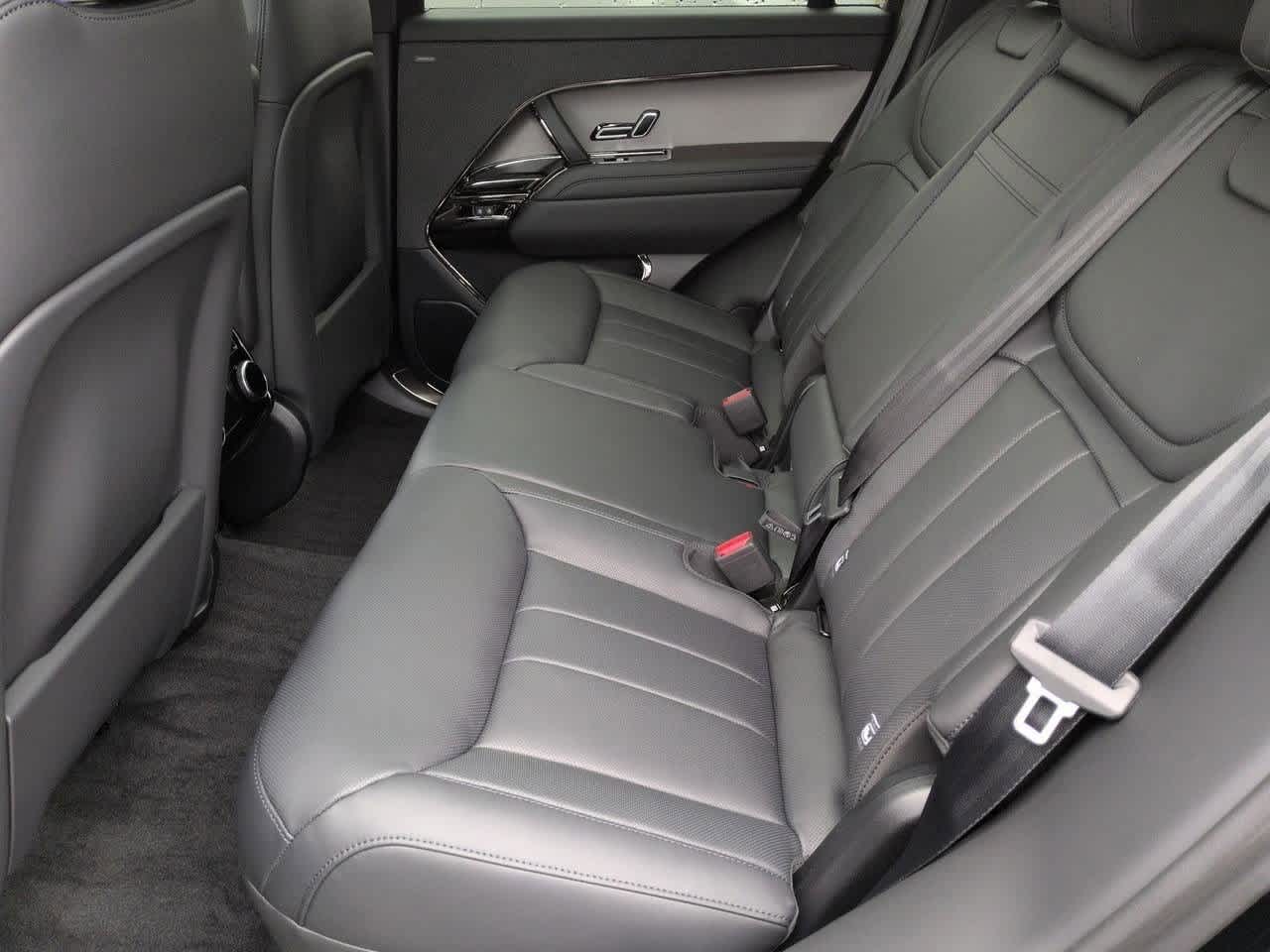 Thumbnail: 2026 Land Rover Range Rover Sport - 19