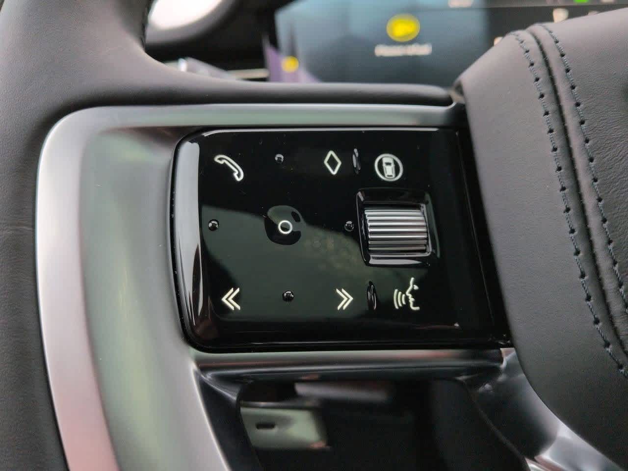 Thumbnail: 2026 Land Rover Range Rover - 26