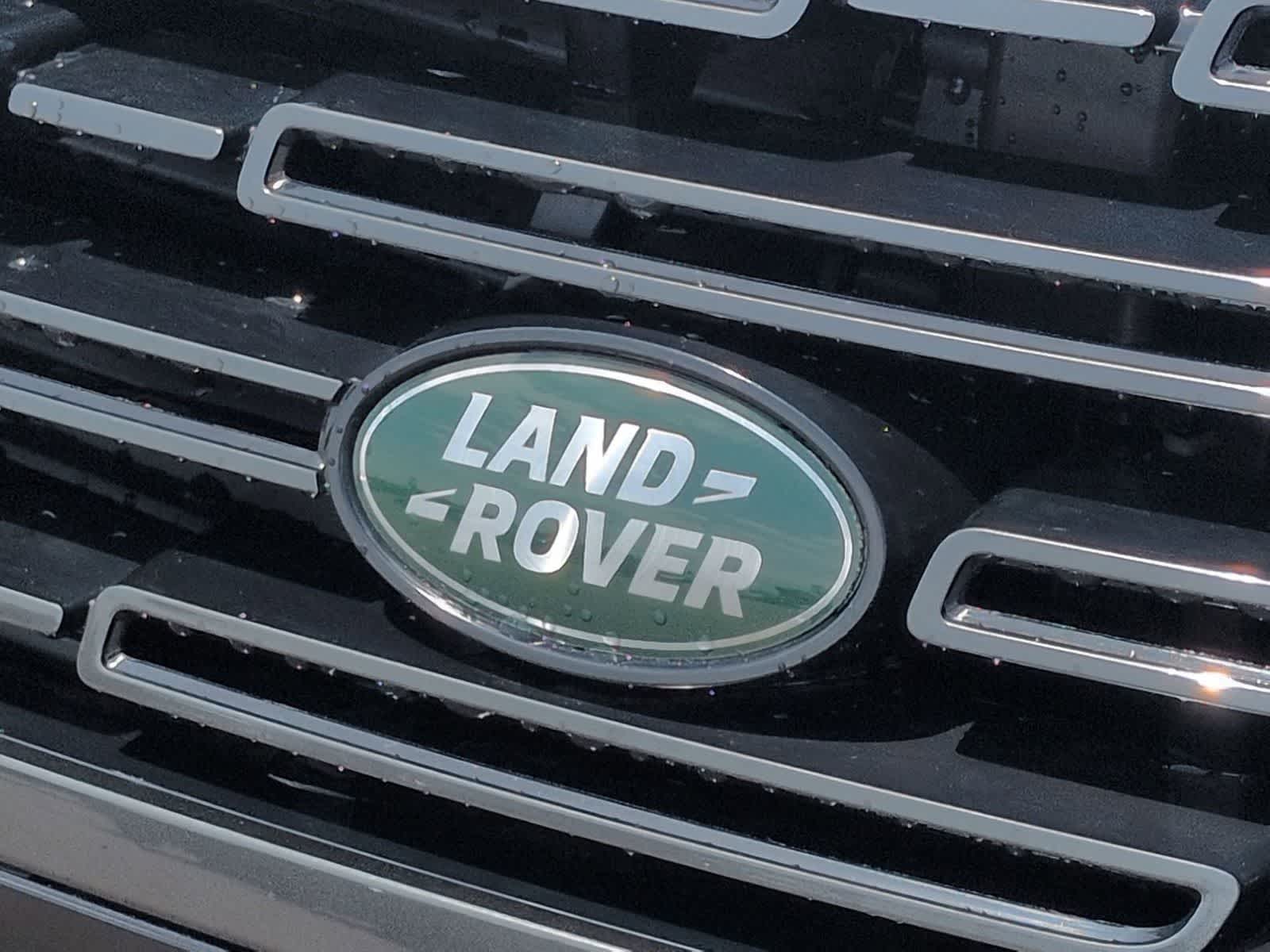 Thumbnail: 2026 Land Rover Range Rover - 11