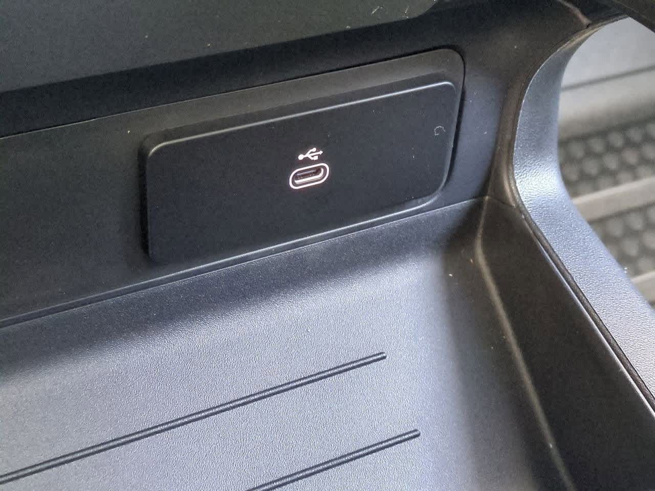 Thumbnail: 2026 Land Rover Defender - 34