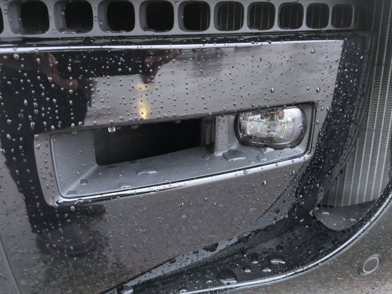 Thumbnail: 2025 Land Rover Defender - 10