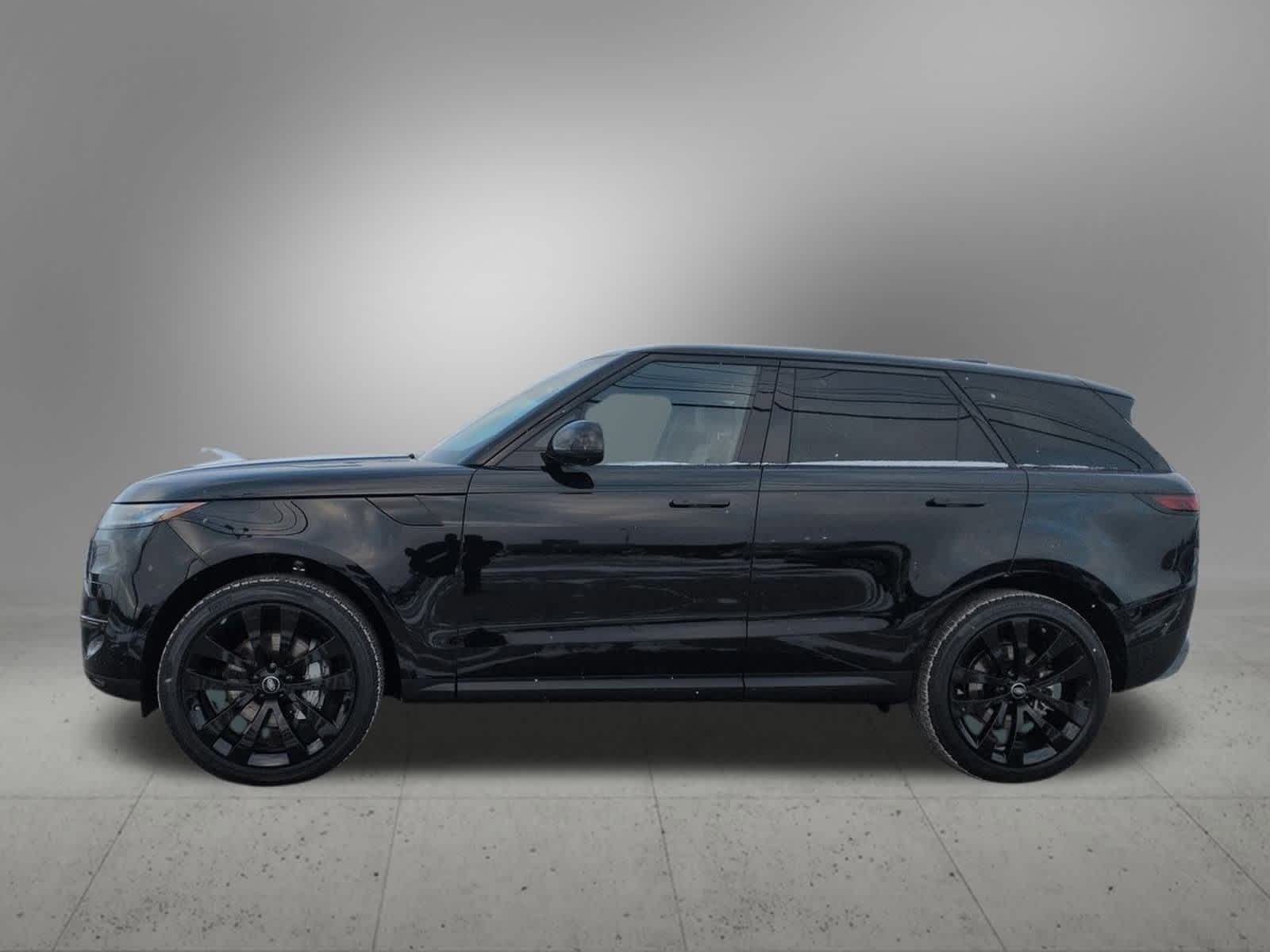 Thumbnail: 2025 Land Rover Range Rover Sport - 3
