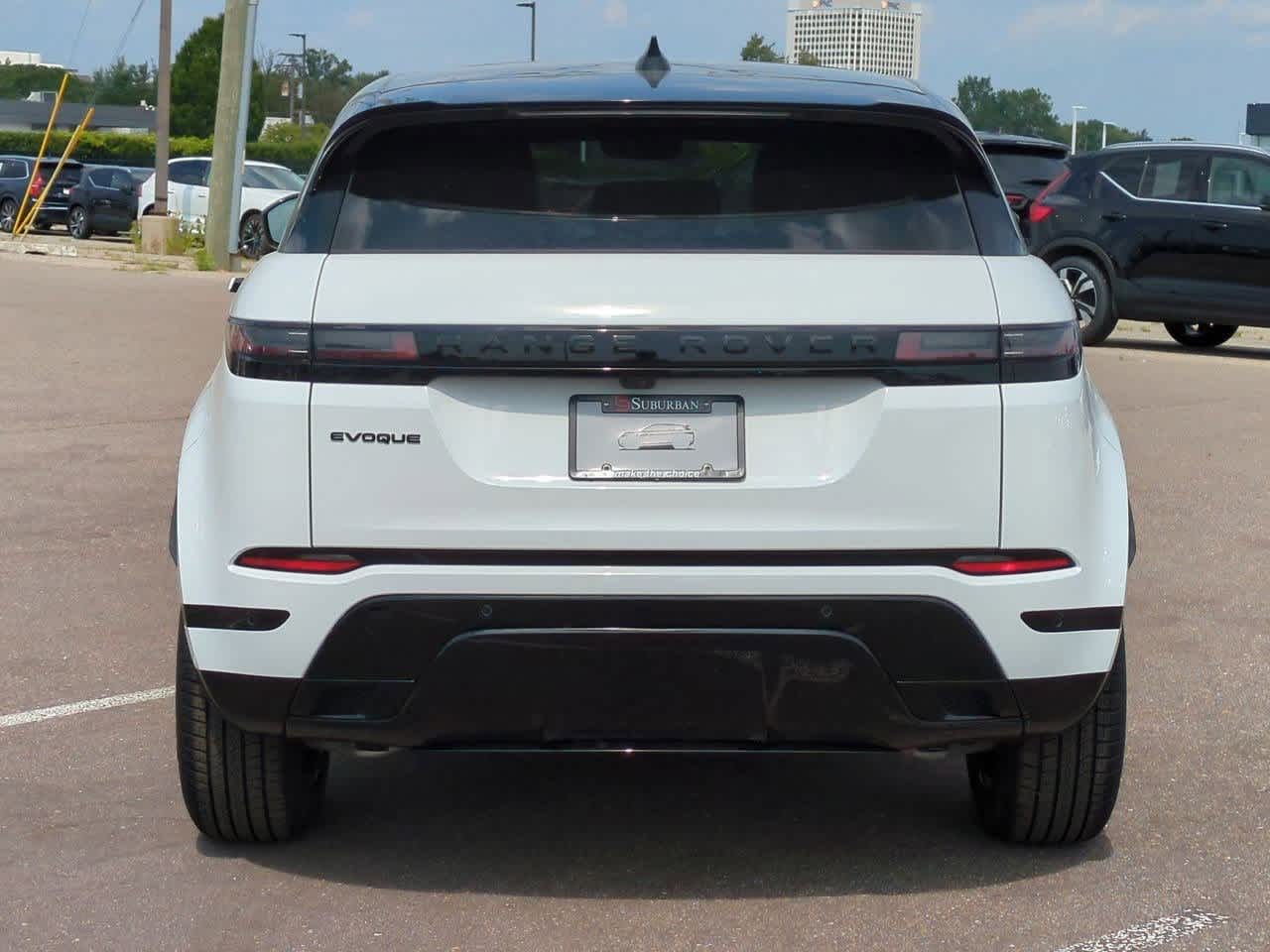 Thumbnail: 2025 Land Rover Range Rover Evoque - 5