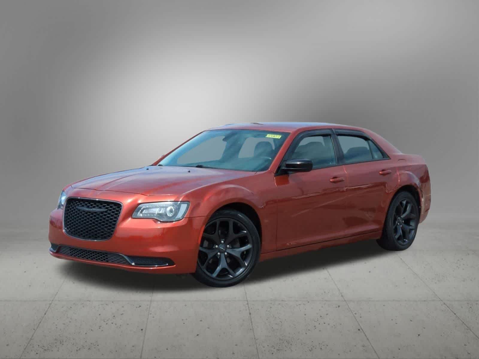 Thumbnail: 2020 Chrysler 300 - 1