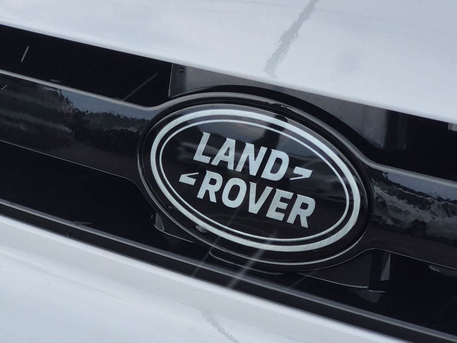 2026 Land Rover Defender S - Photo 11