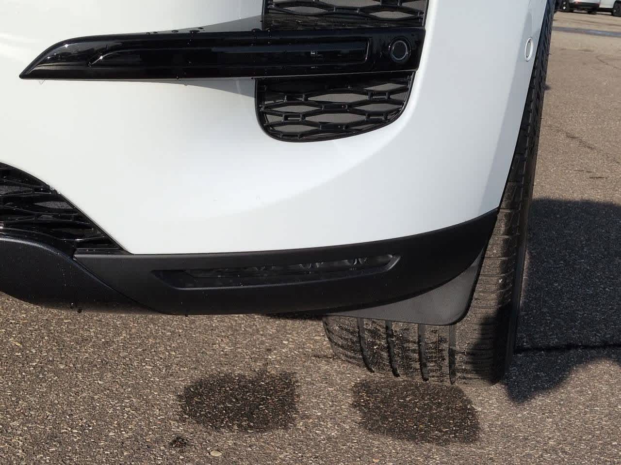 Thumbnail: 2025 Land Rover Range Rover Sport - 10