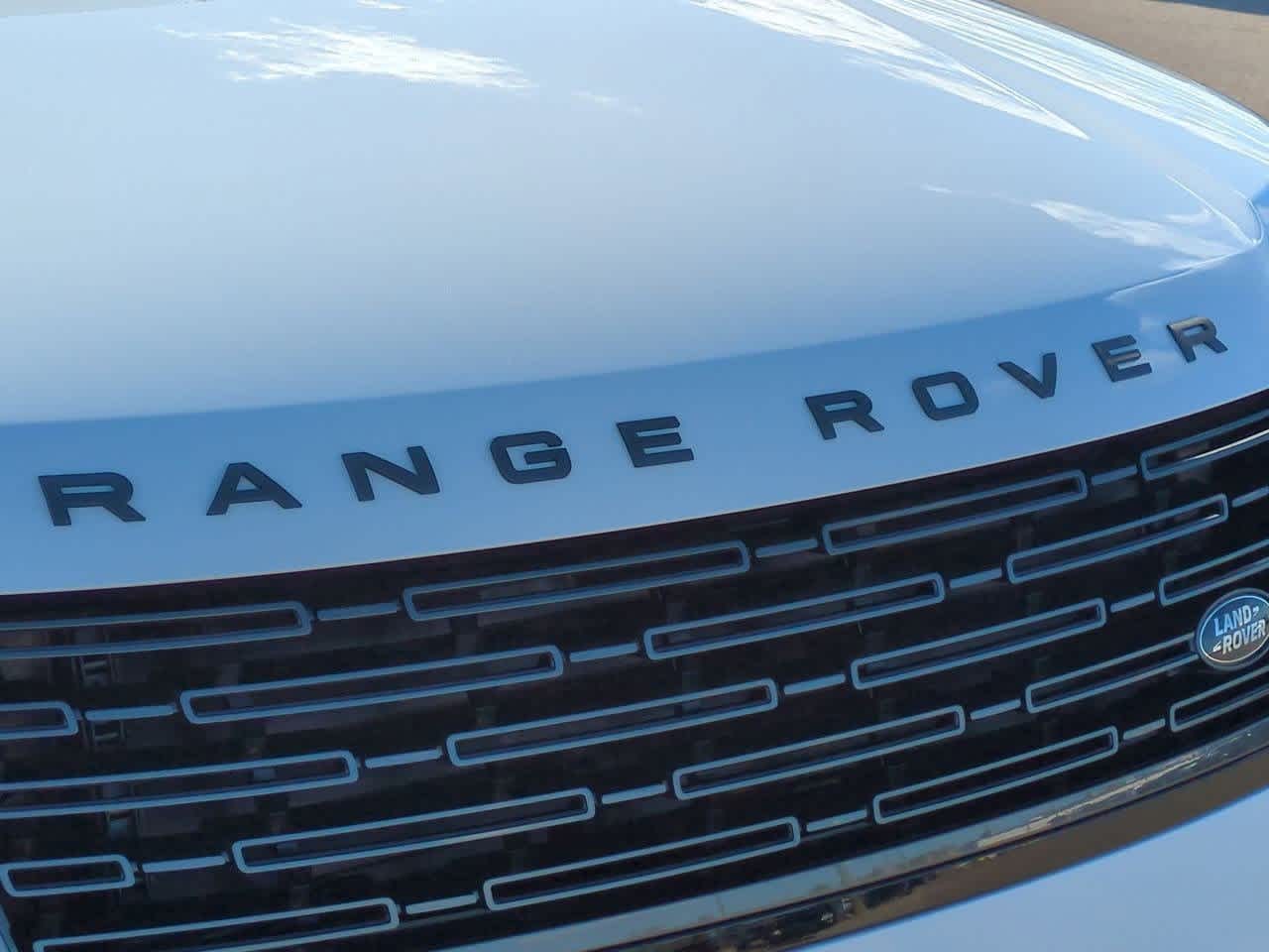 Thumbnail: 2025 Land Rover Range Rover - 12