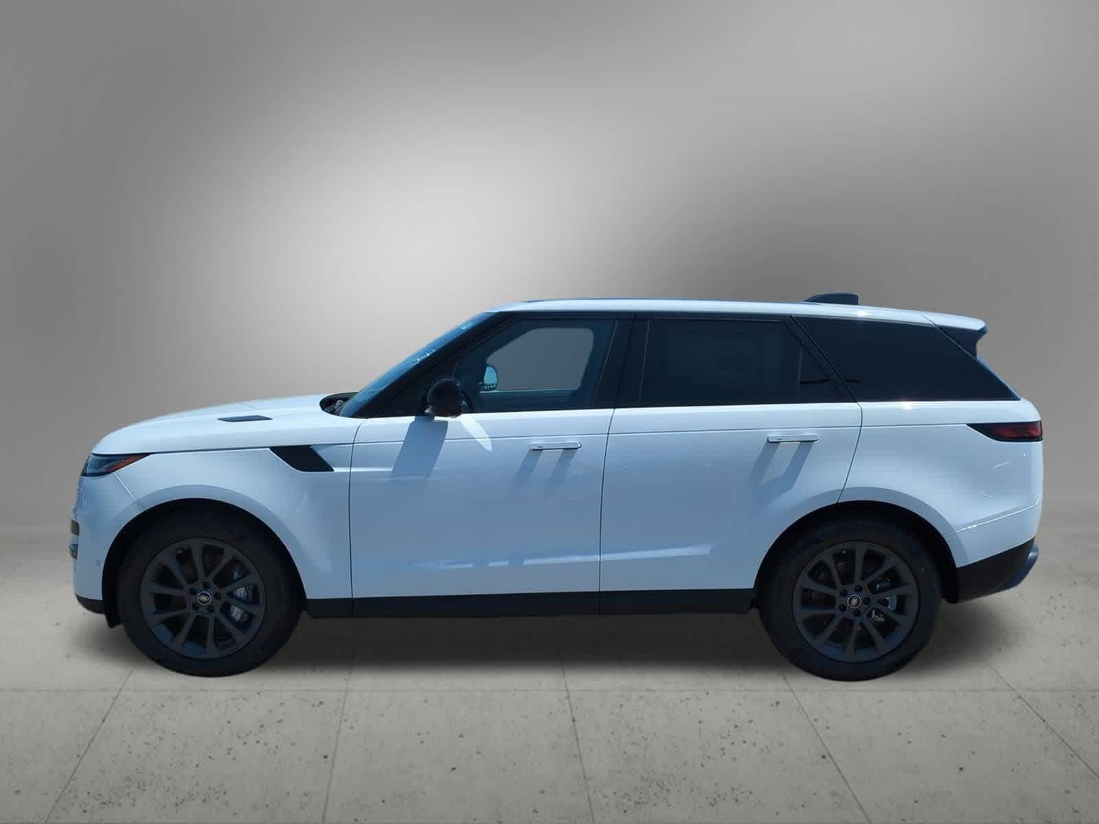 2025 Land Rover Range Rover Sport P360 S photo 3