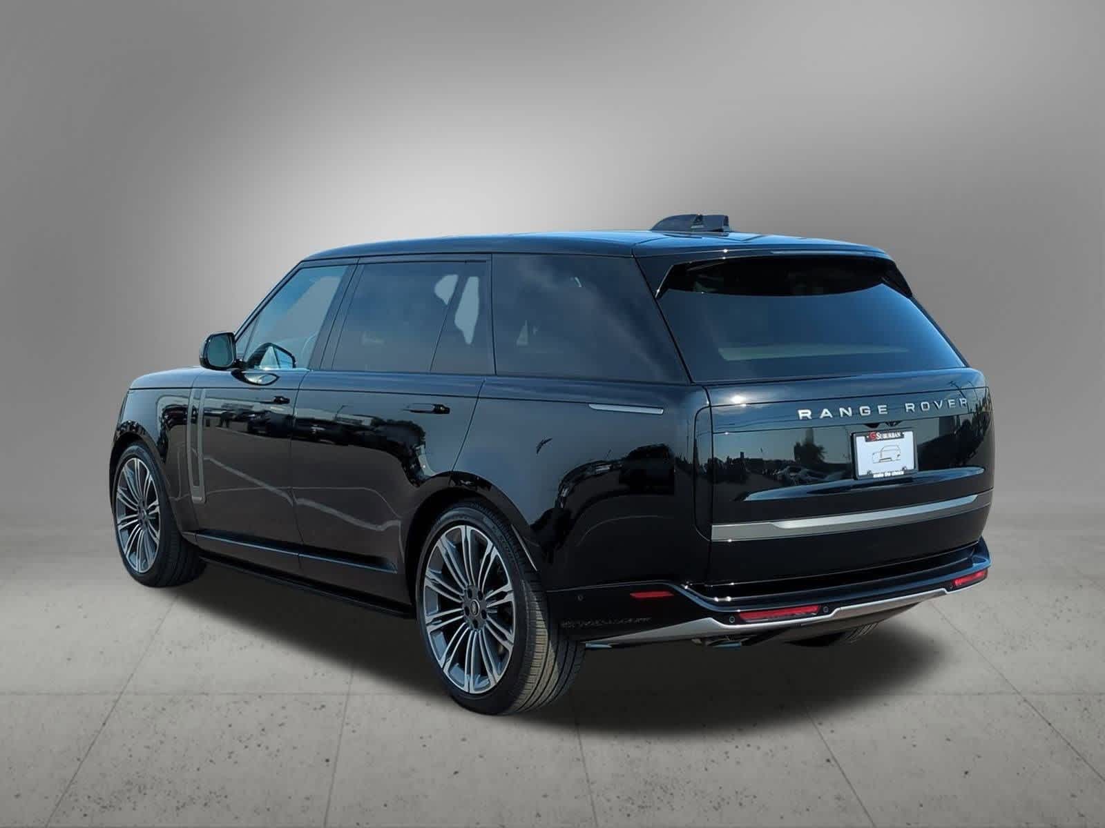 2025 Land Rover Range Rover Autobiography photo 4