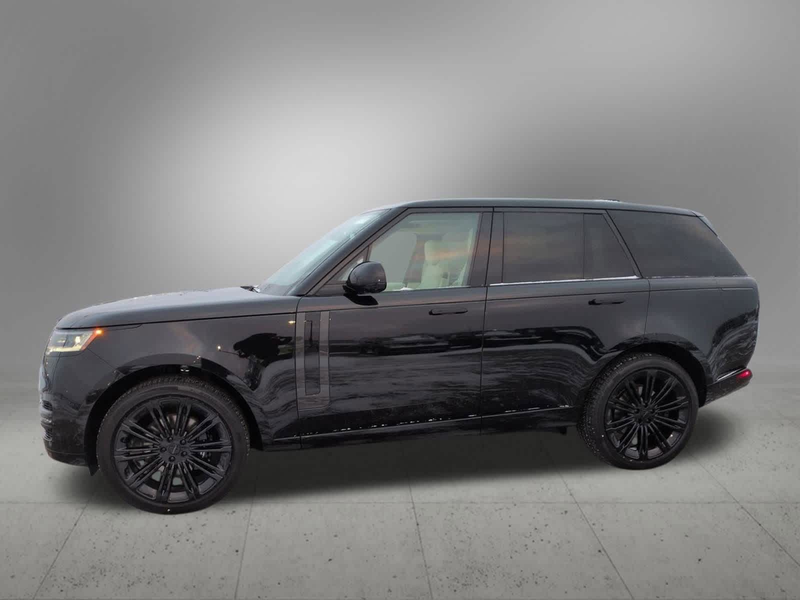 Thumbnail: 2026 Land Rover Range Rover - 3