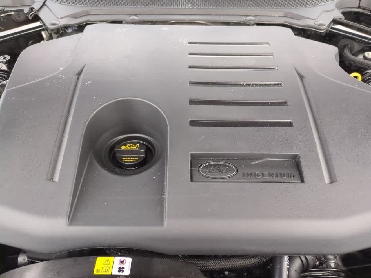 Thumbnail: 2026 Land Rover Discovery - 14