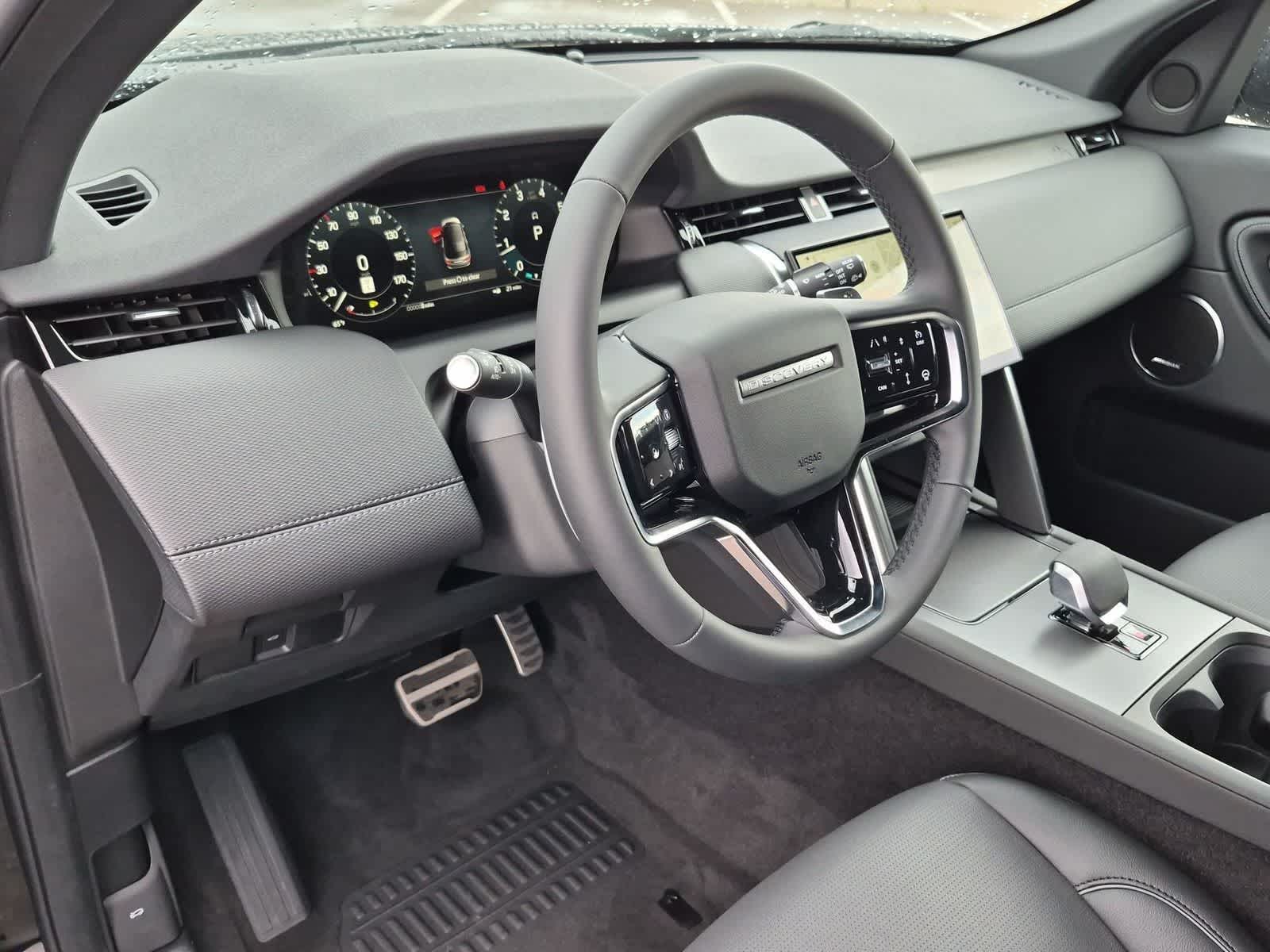 Thumbnail: 2026 Land Rover Discovery Sport - 2