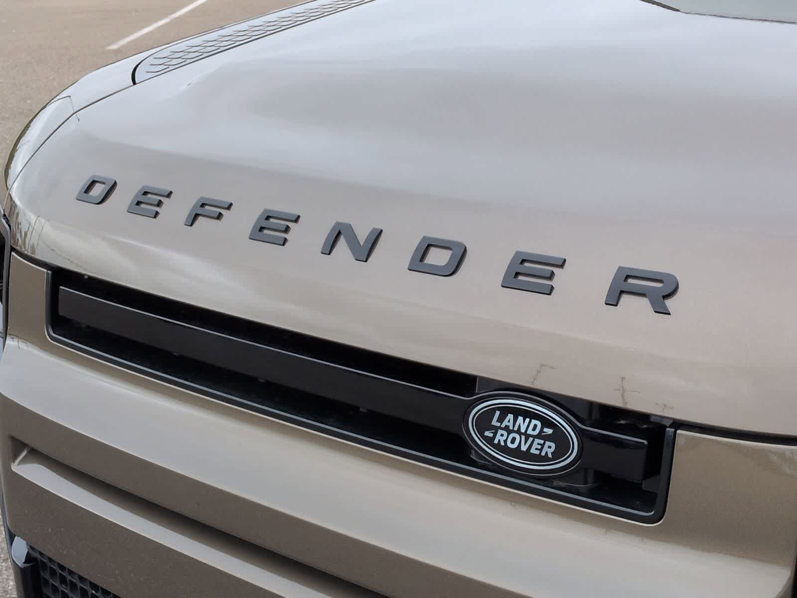 Thumbnail: 2026 Land Rover Defender - 12