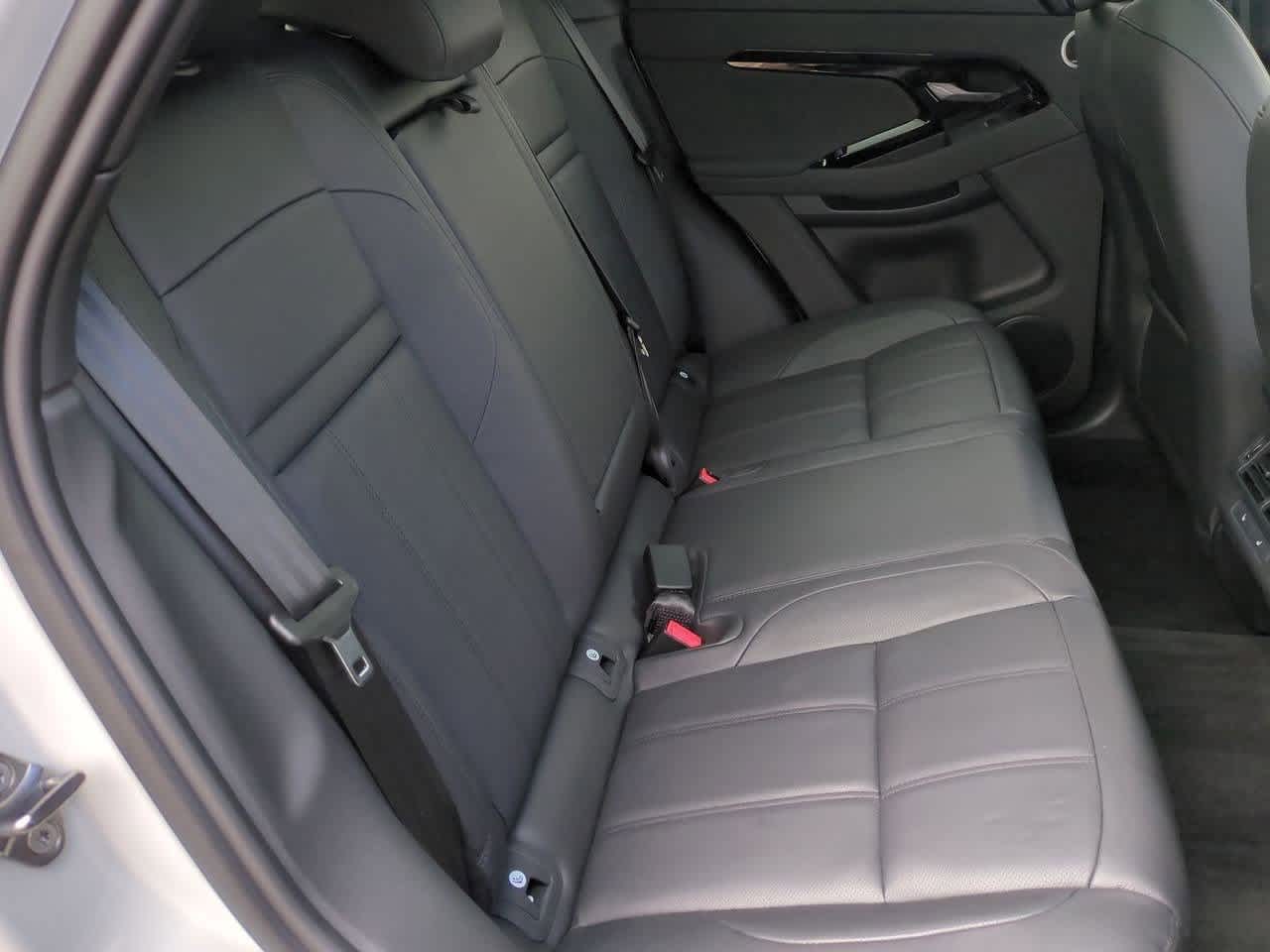 Thumbnail: 2025 Land Rover Range Rover Evoque - 21