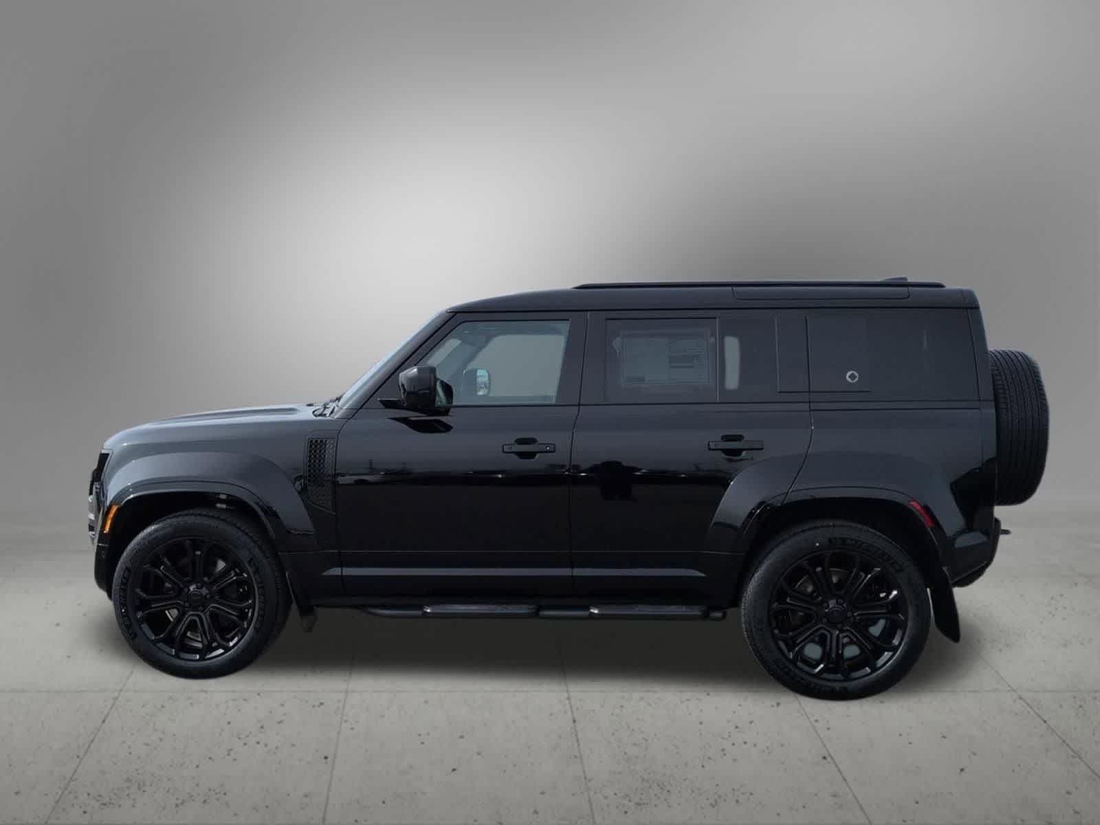 Thumbnail: 2026 Land Rover Defender - 3