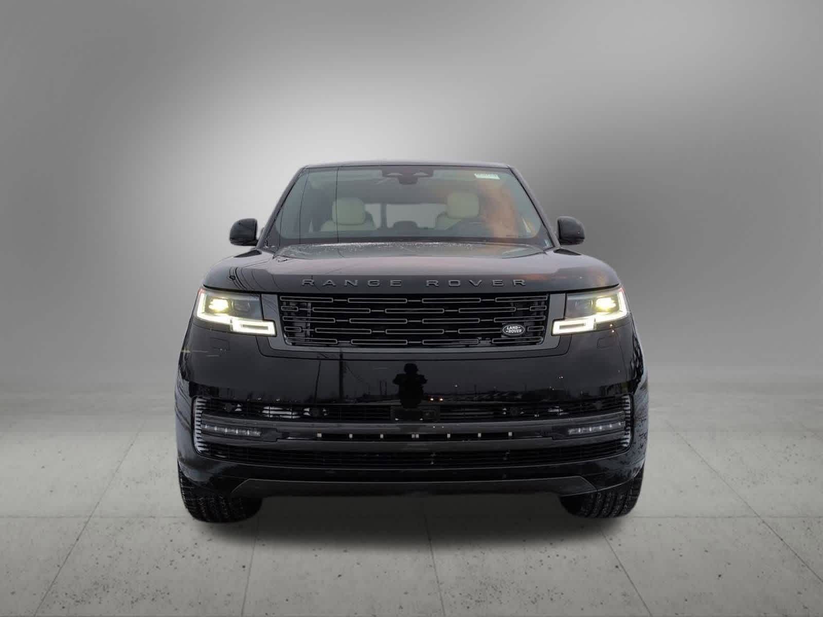 Thumbnail: 2026 Land Rover Range Rover - 9