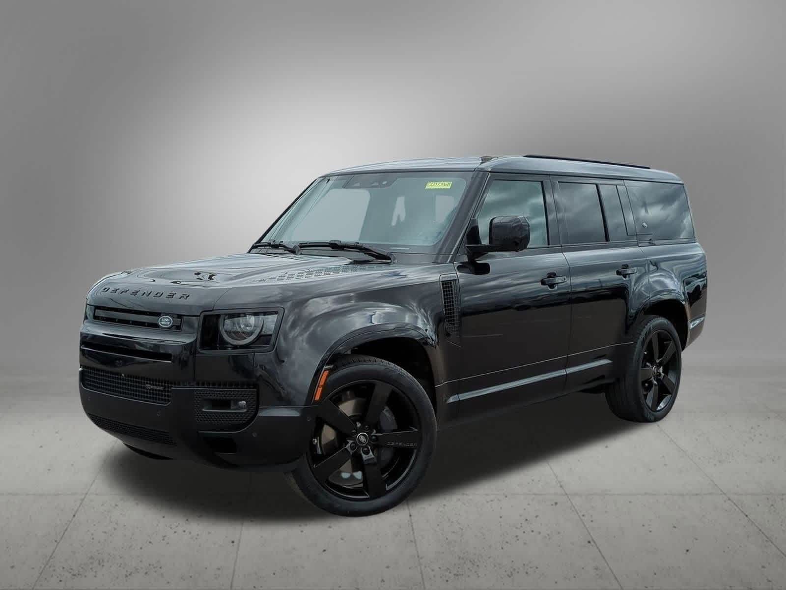 2023 Land Rover Defender 130 X-Dynamic SE