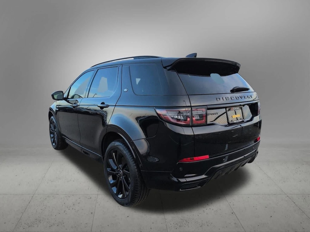 Used 2025 Land Rover Discovery Sport Dynamic SE SUV