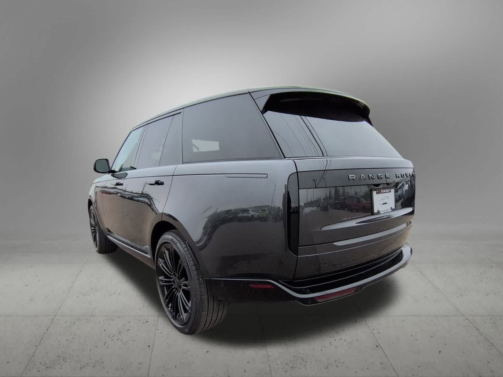 Thumbnail: 2026 Land Rover Range Rover - 4