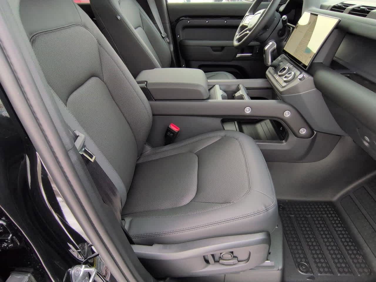 Thumbnail: 2026 Land Rover Defender - 23