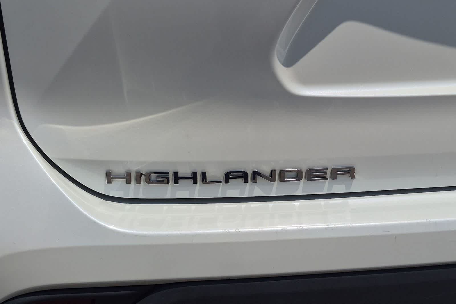 2021 Toyota Highlander XLE - Photo 12