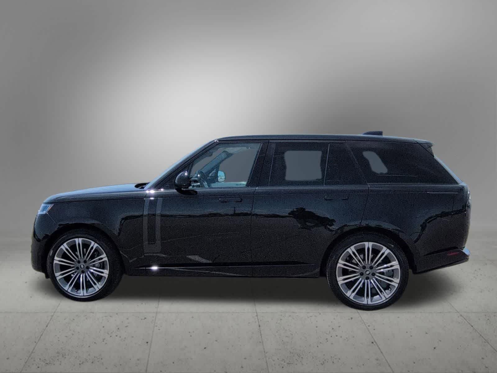 Thumbnail: 2025 Land Rover Range Rover - 3