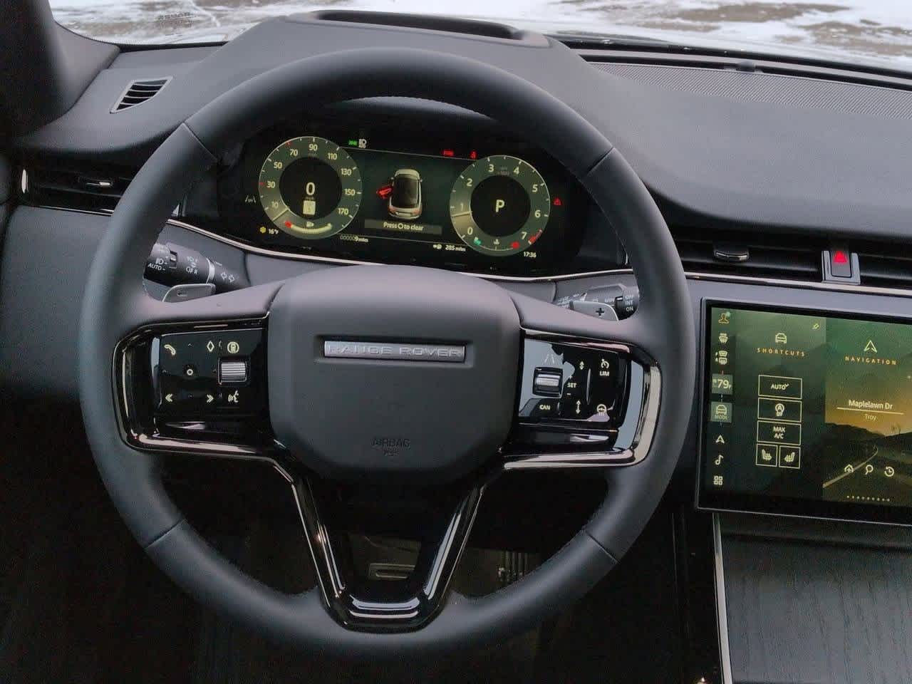 Thumbnail: 2026 Land Rover Range Rover Evoque - 24