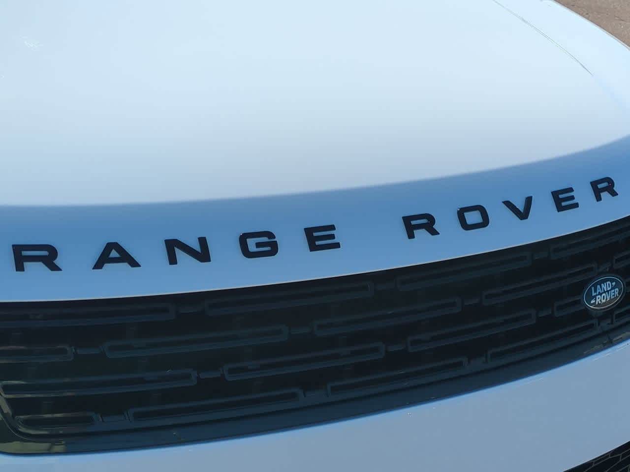 Thumbnail: 2025 Land Rover Range Rover Sport - 12