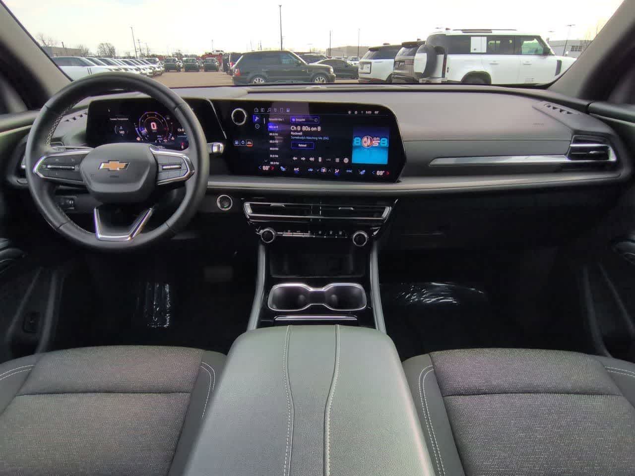 Thumbnail: 2024 Chevrolet Traverse - 15