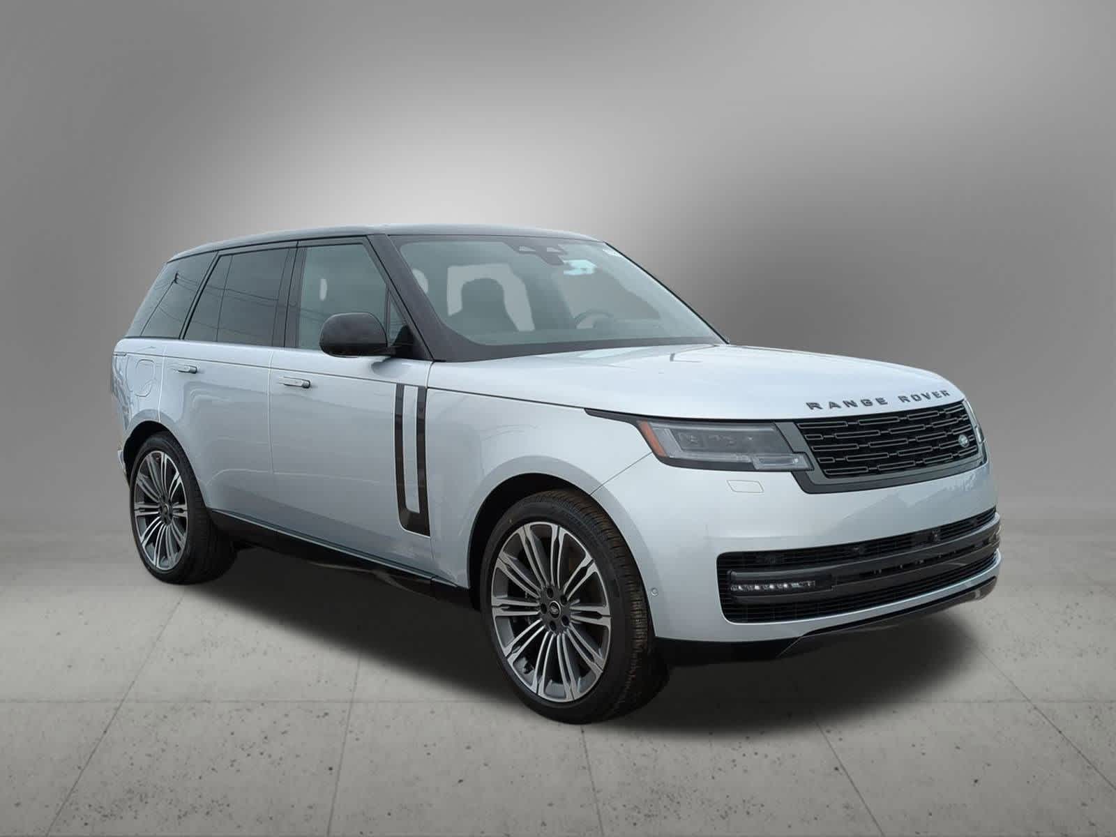 Thumbnail: 2025 Land Rover Range Rover - 8