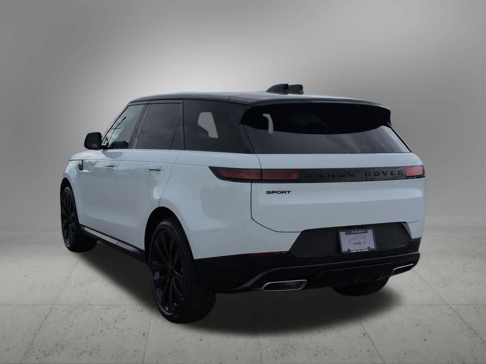 Thumbnail: 2026 Land Rover Range Rover Sport - 4