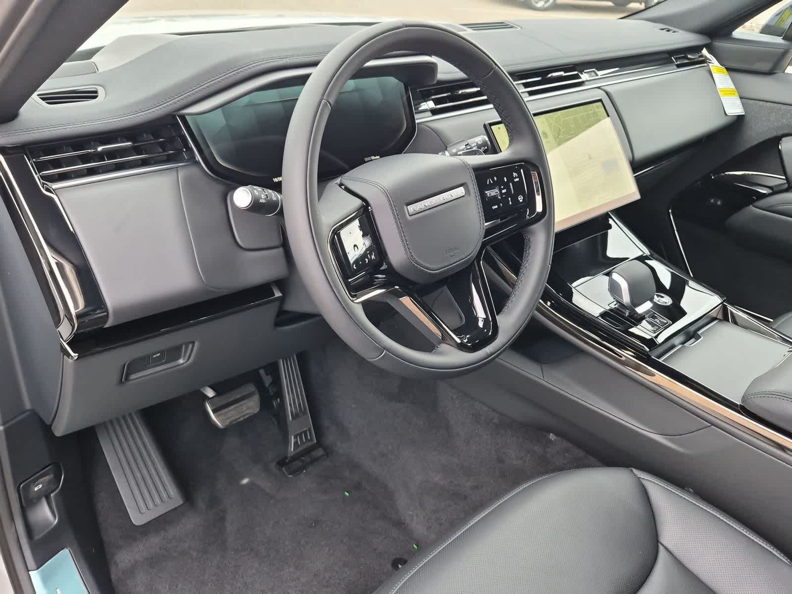 Thumbnail: 2026 Land Rover Range Rover Sport - 2