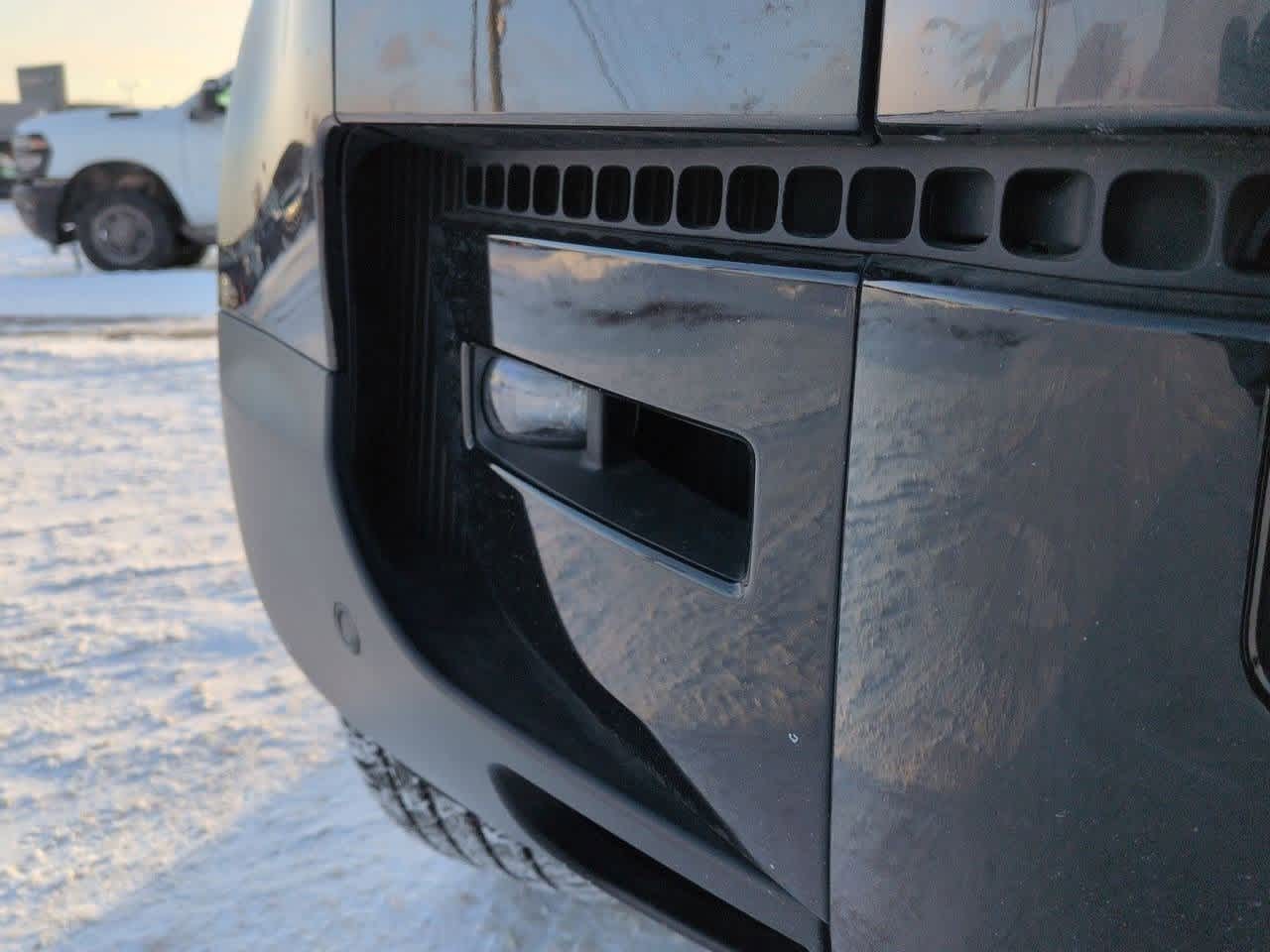 Thumbnail: 2026 Land Rover Defender - 10