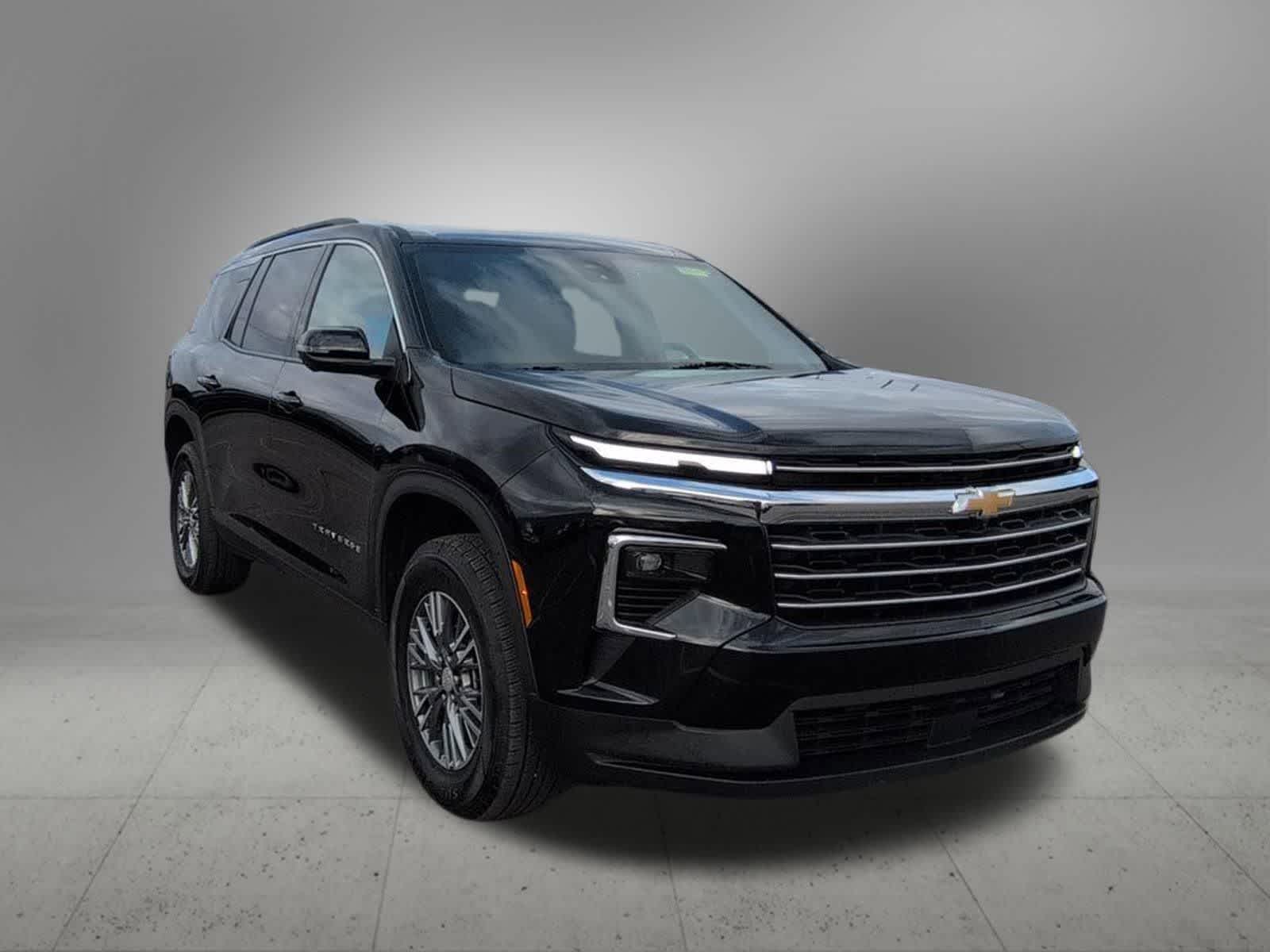 Thumbnail: 2024 Chevrolet Traverse - 8