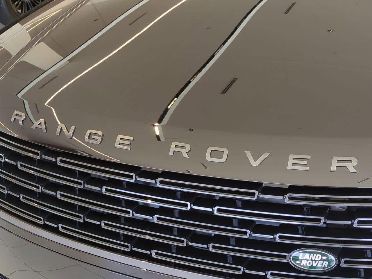 Thumbnail: 2025 Land Rover Range Rover - 12