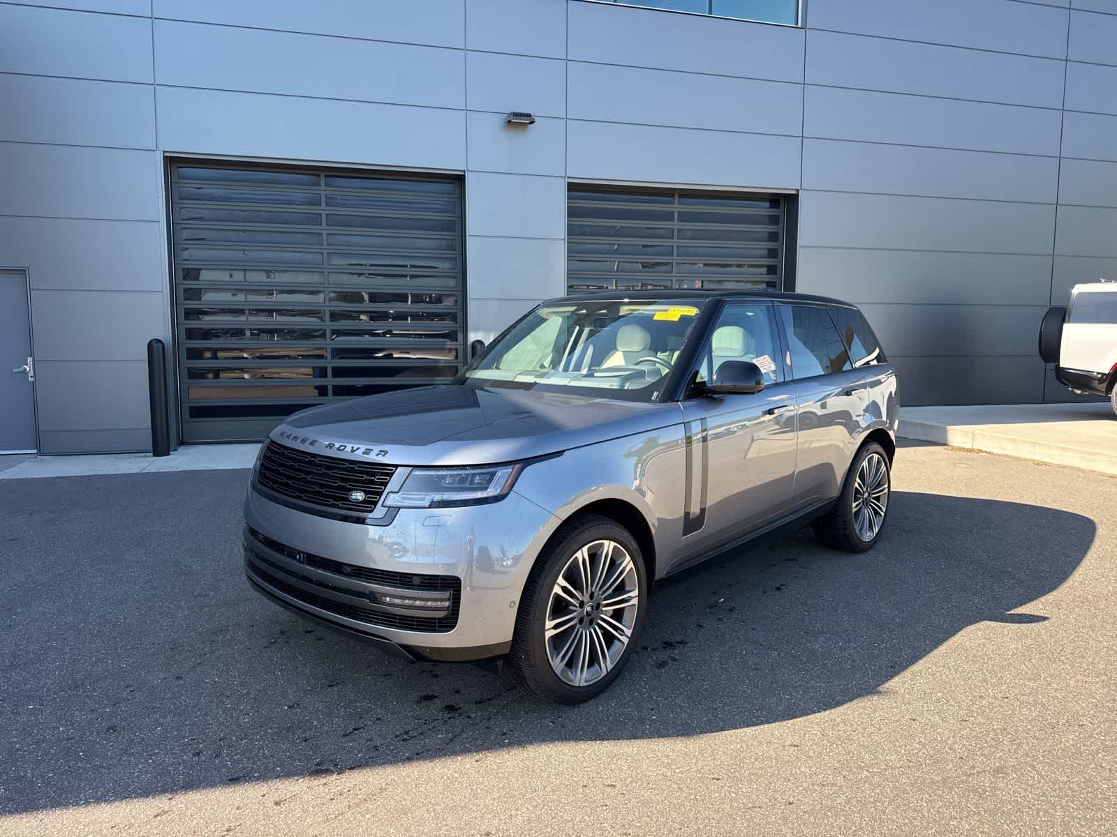 2025 Land Rover Range Rover 4.4 SE SWB's photo
