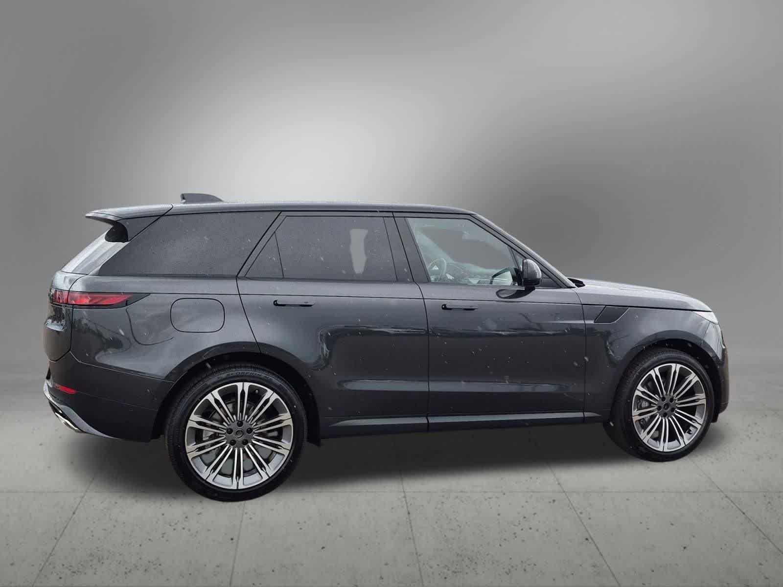Thumbnail: 2026 Land Rover Range Rover Sport - 7