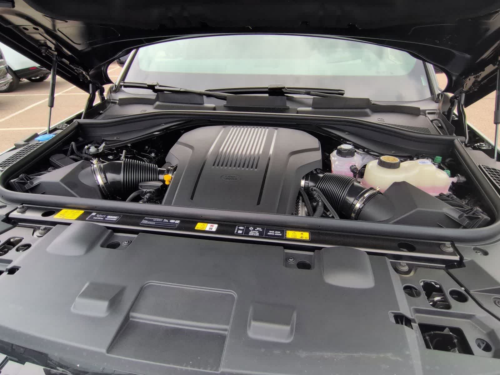 Thumbnail: 2026 Land Rover Range Rover Sport - 14
