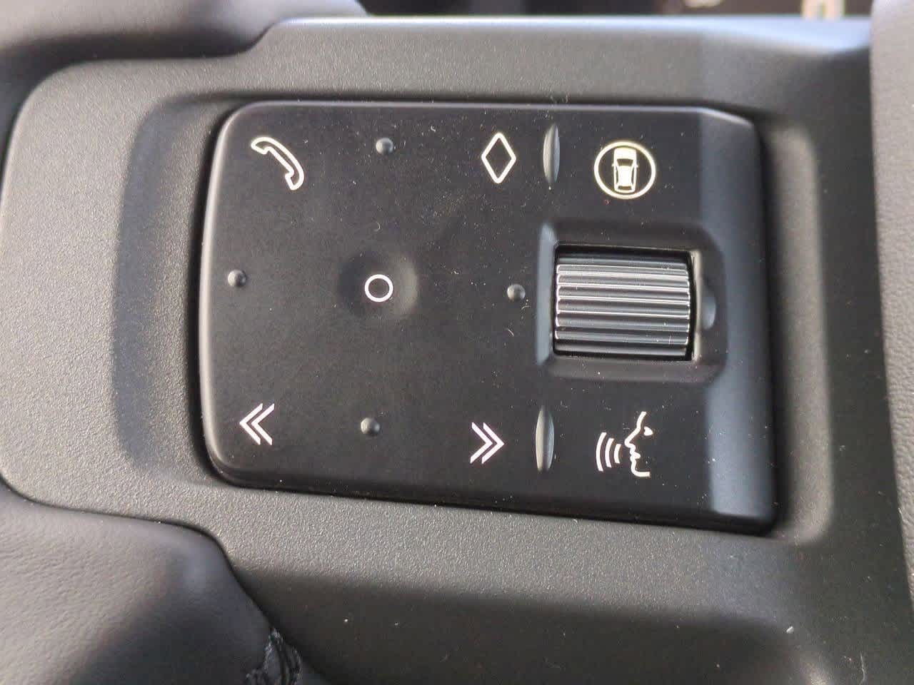 Thumbnail: 2026 Land Rover Defender - 26