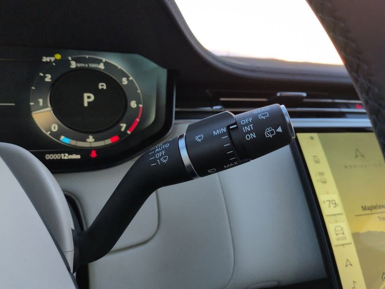 Thumbnail: 2026 Land Rover Range Rover - 26