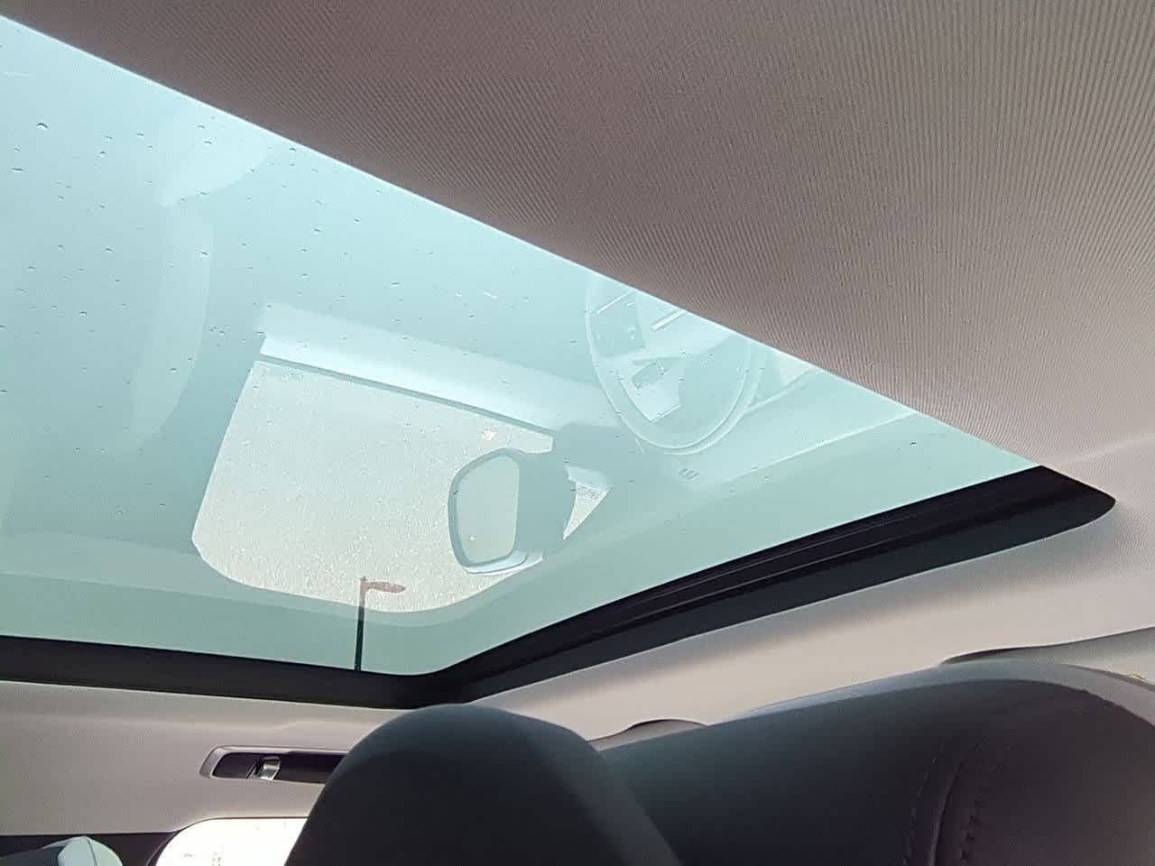 Thumbnail: 2025 Land Rover Range Rover Sport - 19